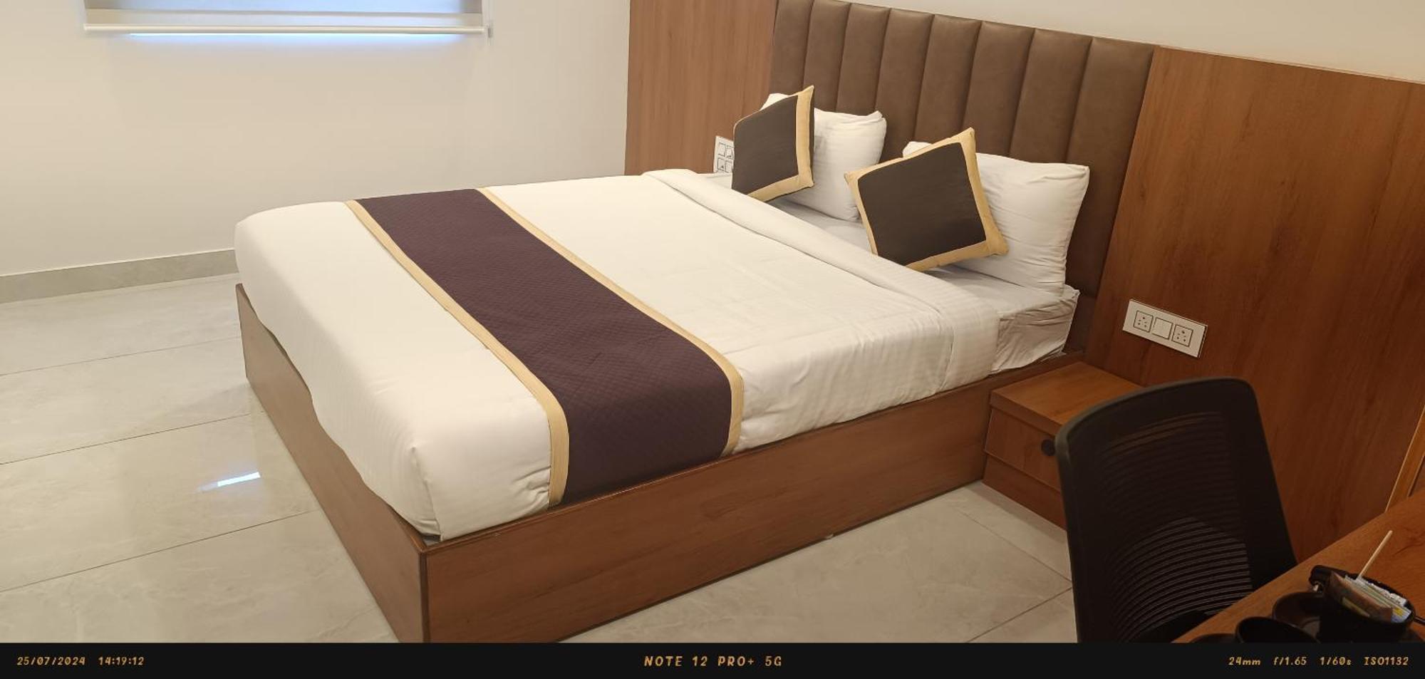 Best Residency โฮซูร์ ภายนอก รูปภาพ