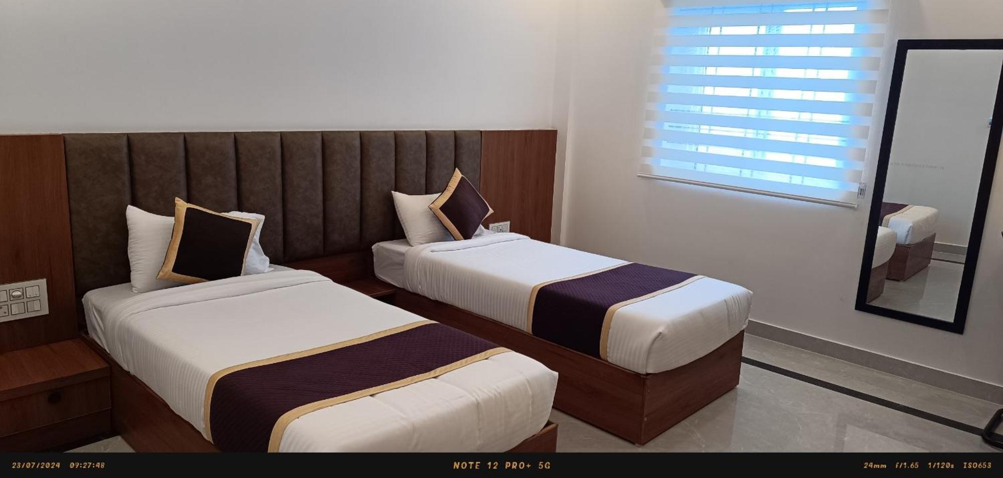 Best Residency โฮซูร์ ภายนอก รูปภาพ